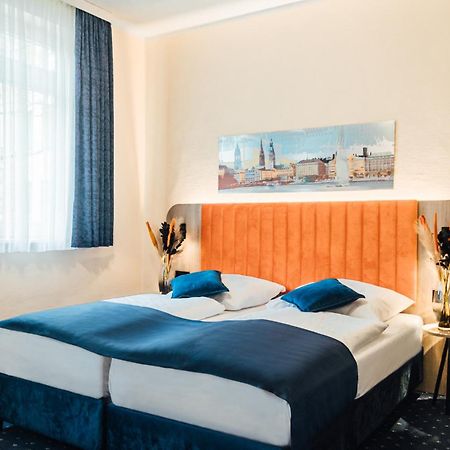 Hotel Commerz 함브루크 외부 사진