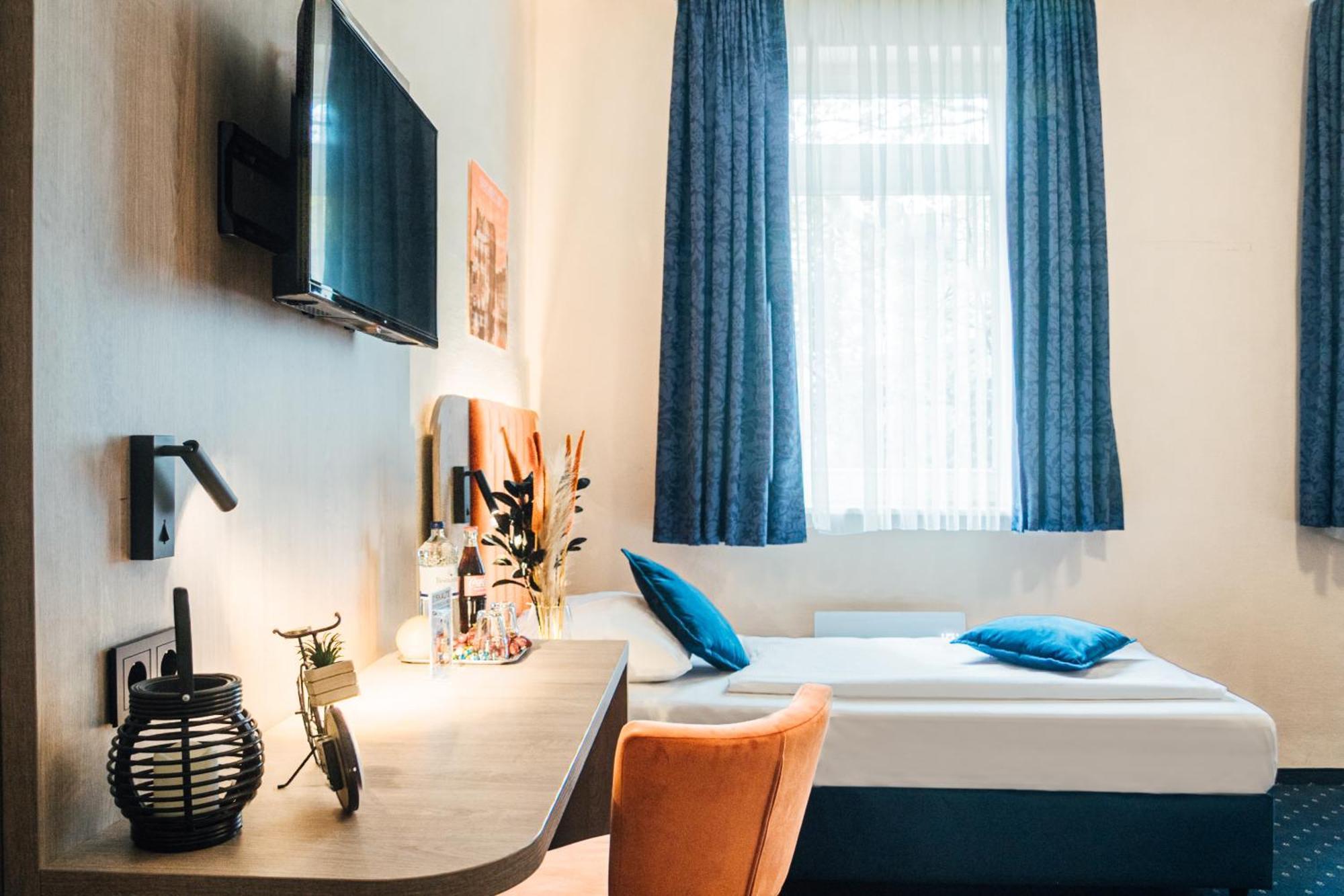 Hotel Commerz 함브루크 외부 사진