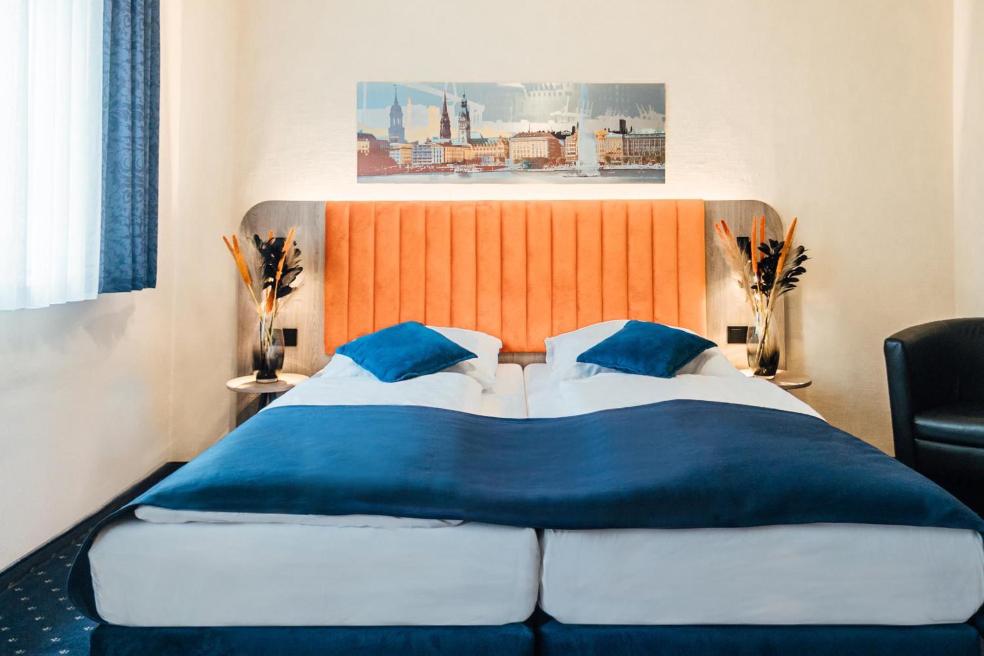 Hotel Commerz 함브루크 외부 사진