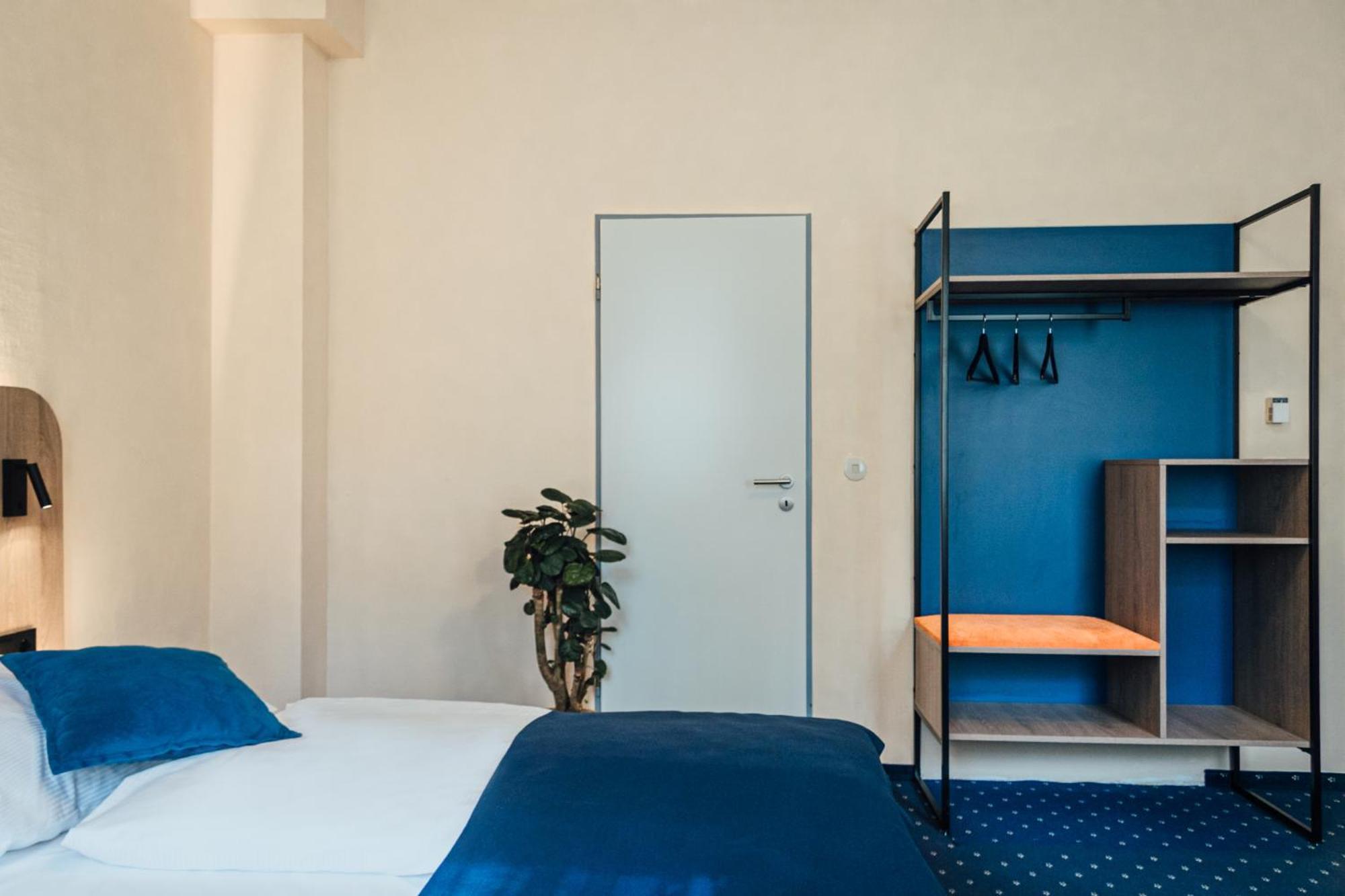 Hotel Commerz 함브루크 외부 사진