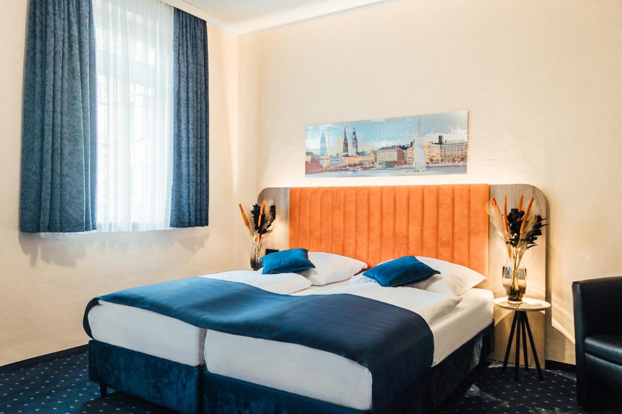 Hotel Commerz 함브루크 외부 사진
